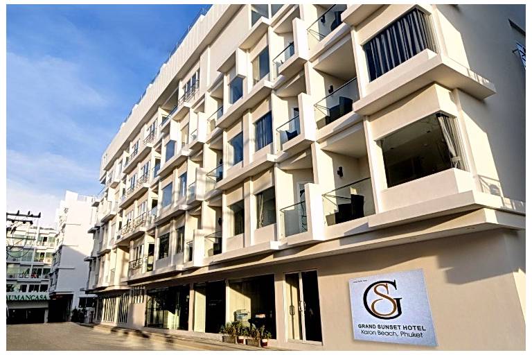Grand Sunset Hotel