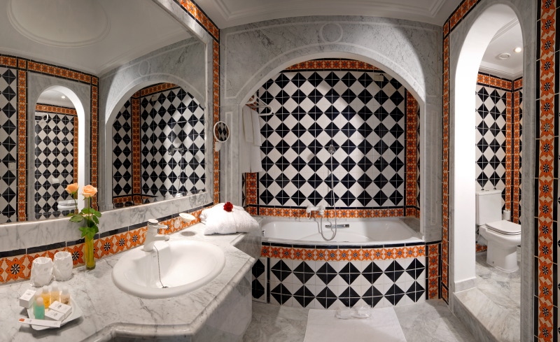 Best Western Hotel La Maison-Blanche 5*