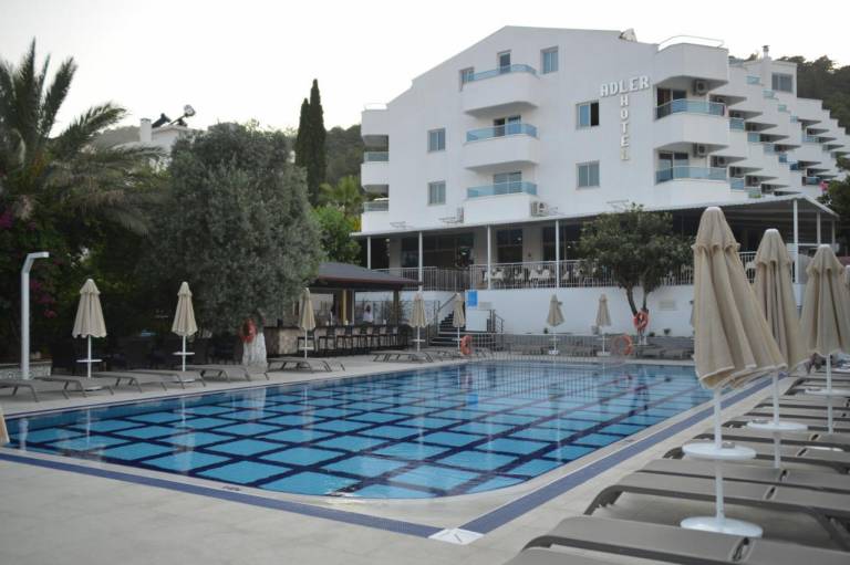 Adler Hotel