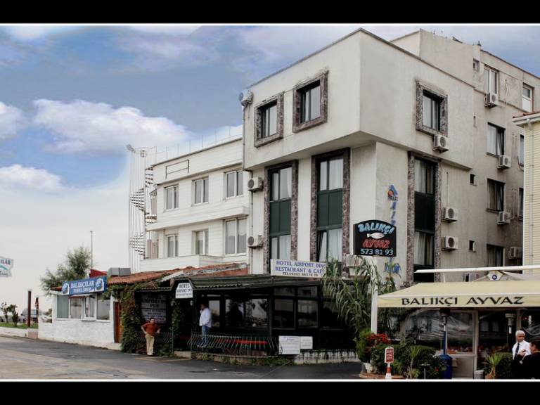 Airport Inn