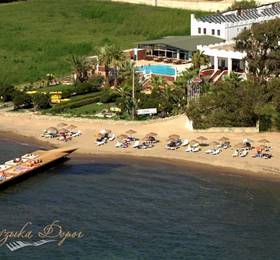 Sun and Sea Beach Hotel в Тургутреисе