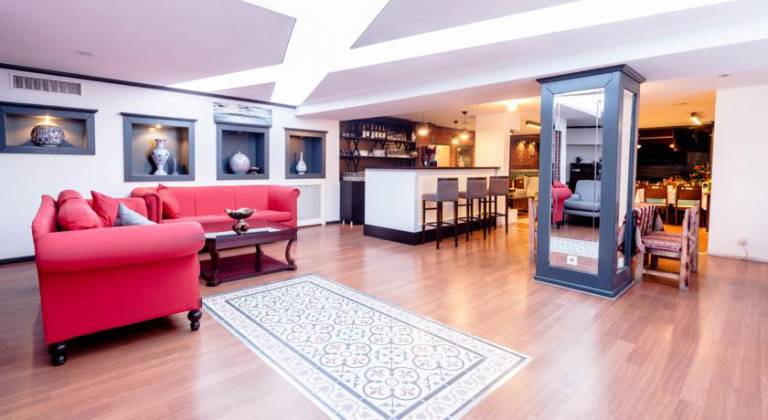 Viva Deluxe Hotel