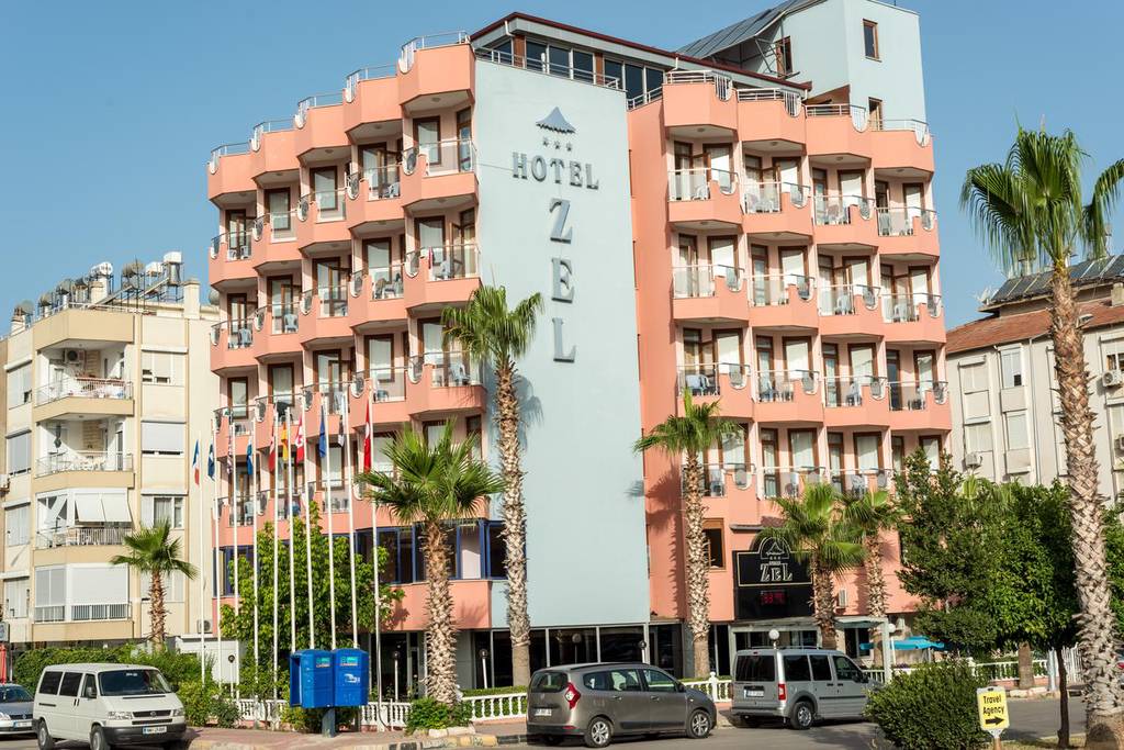 Zel Hotel 3*