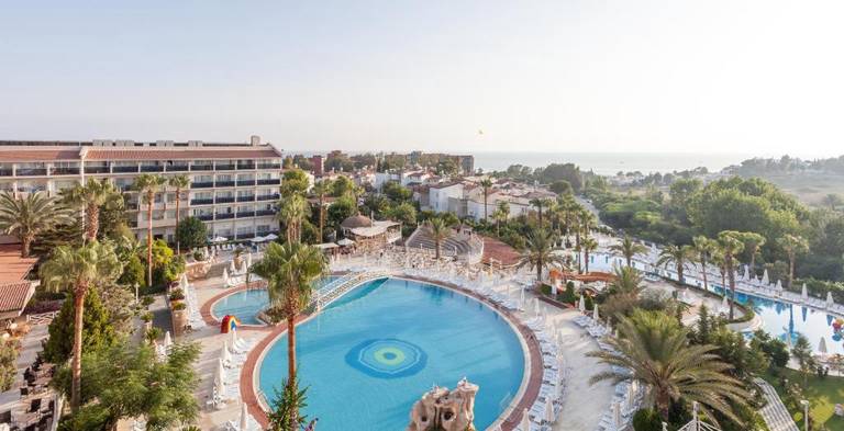 Seaden Corolla Hotel