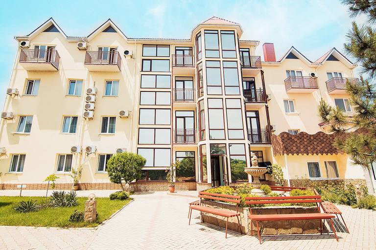 Пансионат Бригантина
