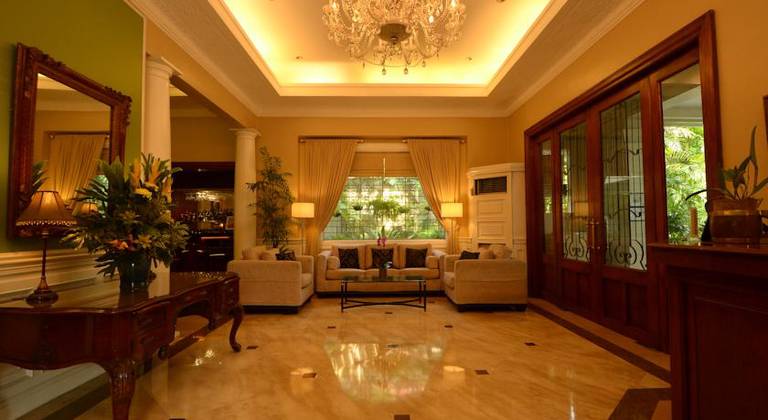 Orchid Garden Suite