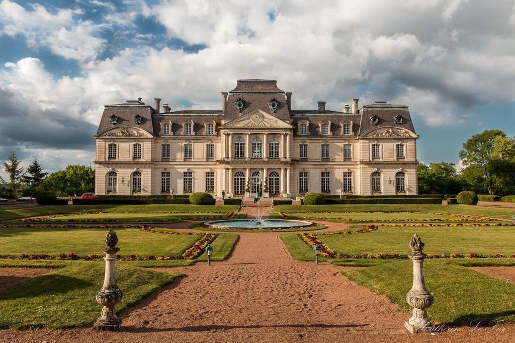 Chateau D'Artigny 5*