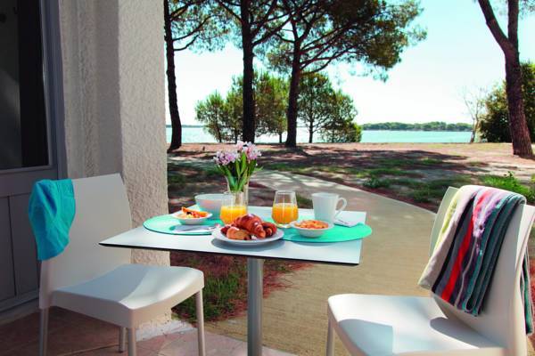 Club Le Ponant 2* Франция, Лан