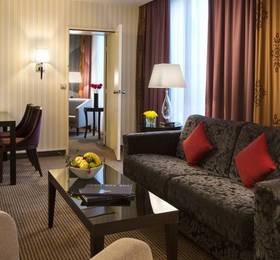 Crowne Plaza Paris Republique (Ex.Holiday Inn) в Париже