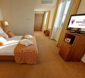 Туры в Movenpick Dream Castle в Франции
