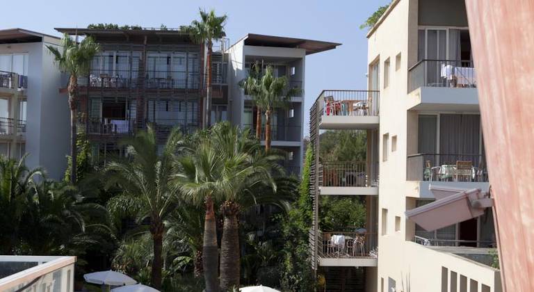 Pierre & Vacances Premium Residence Port Prestige