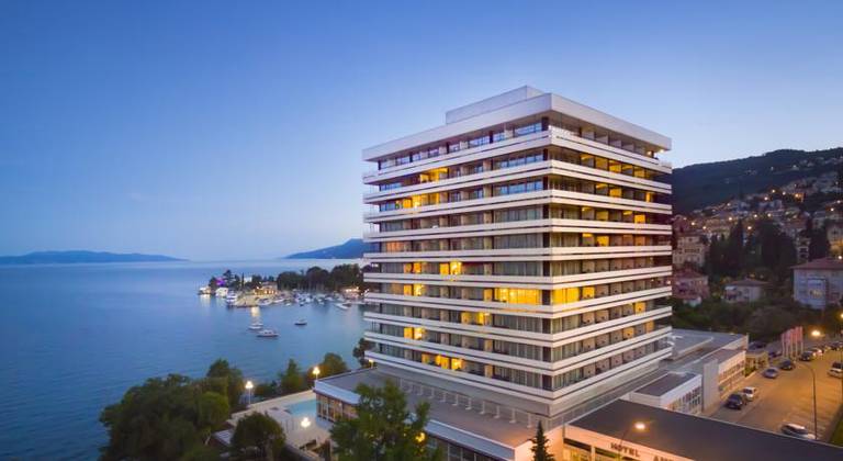 Remisens Premium Hotel Ambasador