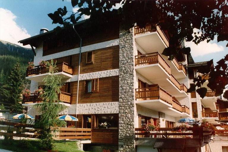 Mirabeau Garni Hotel