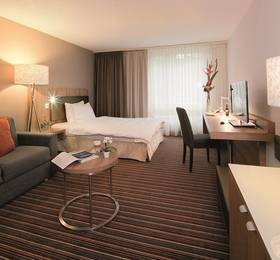 Moevenpick Hotel Zuerich-Regensdorf в Цюрихе