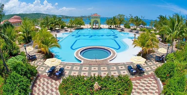 Sandals White House