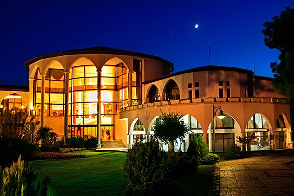 Voyage Kiris 5* Турция, Кемер