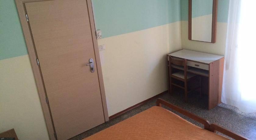 Ausonia 3* Италия, Римини