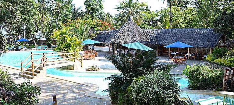 Travellers Club 3* 3