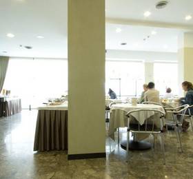 Hotel Nord Est в Риччоне