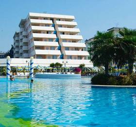 Туры в Holiday Aparthotel в Италии