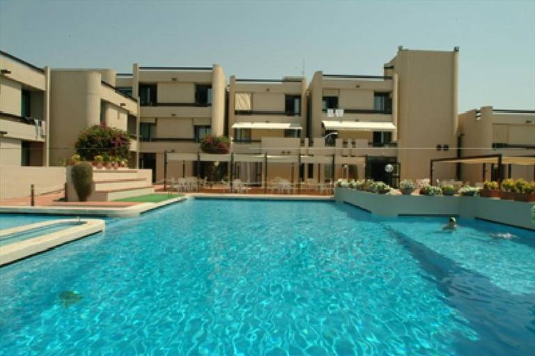 Aurhotel
