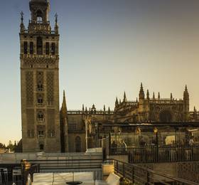 Eme Catedral Hotel в Севилье