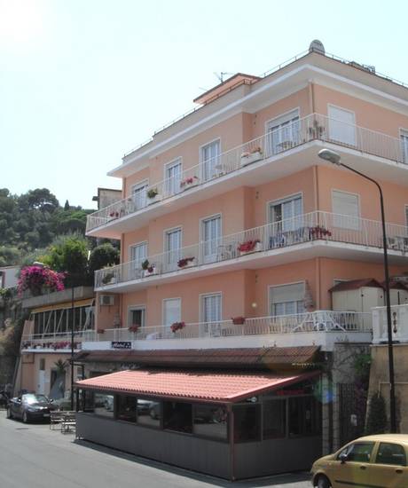 Hotel Nettuno 4* Италия, Лигурия