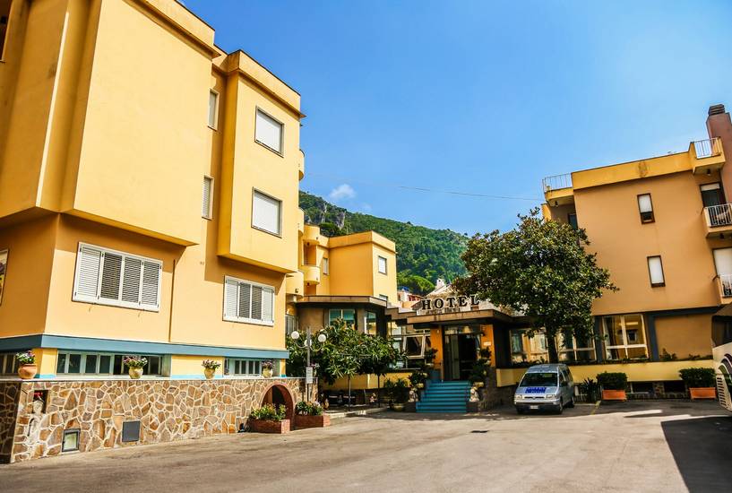 San Pietro Hotel & Residence 4* Италия, Майори