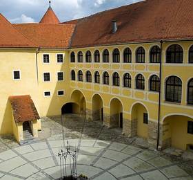Golf Castle Mokrice в Терме Чатеже