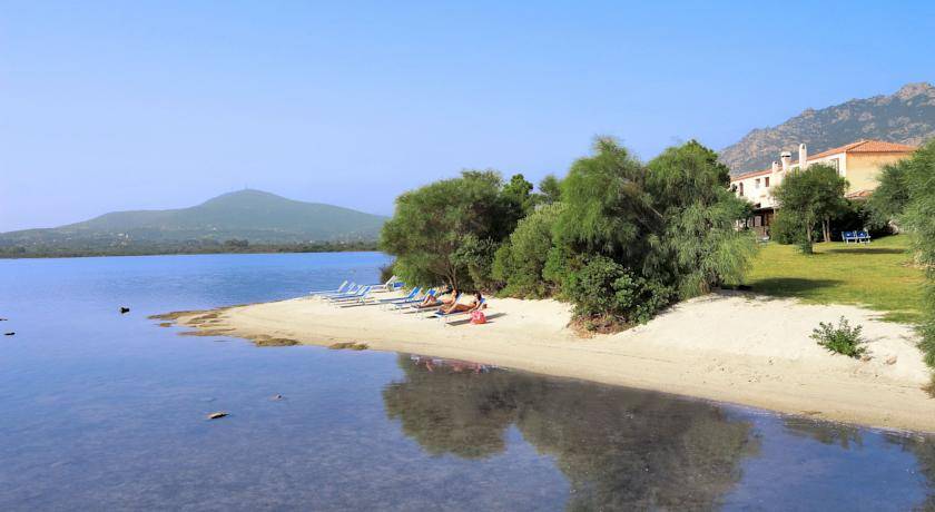 Colonna Hotel Du Golf 4* Италия, Сардиния