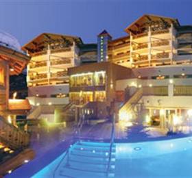 Hotel Alpine Palace Altbau в Хинтерглемме