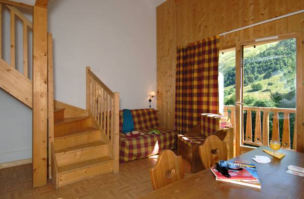 Res. Odalys Ii Les Chalets De L'Arvan Apt