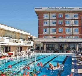 Grand Hotel Riviera в Тоскане