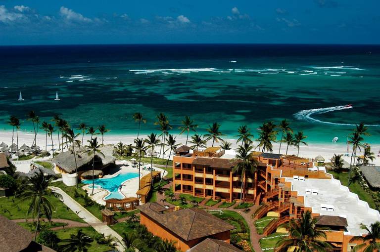 Vik Hotel Cayena Beach