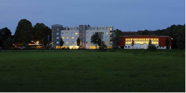 Wienecke Xi 4* Германия, Ганновер