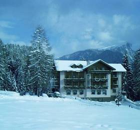 Hotel Canada в Валь ди Фемме