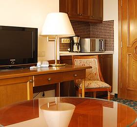 Amira Hotel в Хевизе