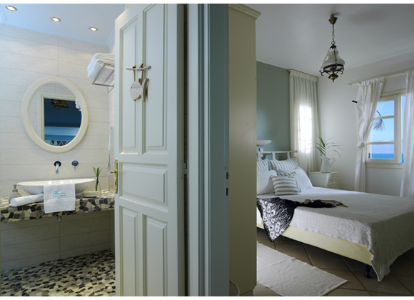 Paradisso Luxury Beach Villas