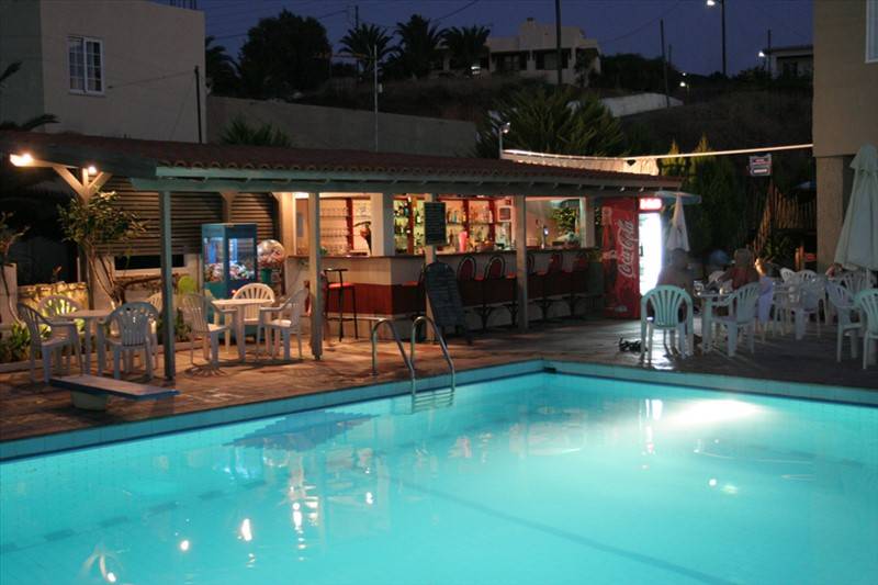 Koukouras Hotel & Lia Apartments 3* Греция, Ханья