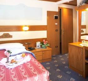 Bellavista Hotel в Мадонне ди Кампильо