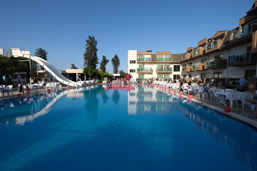 Omorfi Garden Resort Hotel 4* Турция, Кемер