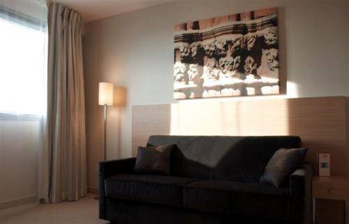 Residhome Apparthotel Occitania 3* Франция, Рен