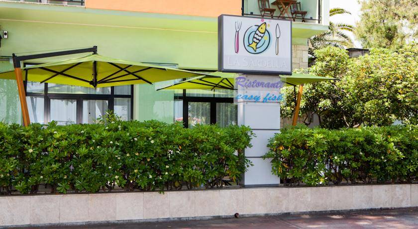 Clorinda Hotel 4* Италия, Пестум