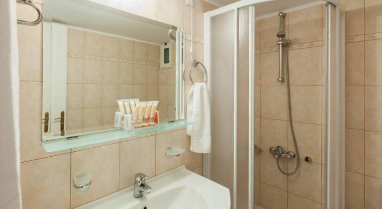 Pantheon City Hotel
