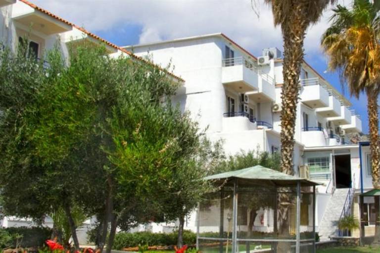 Ilyssion Hotel