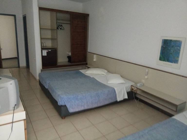 Plaza Skiathos Hotel