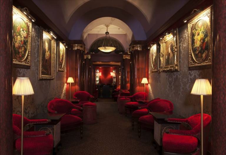 Maison Athenee