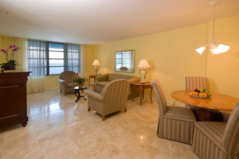 Seacoast Suites