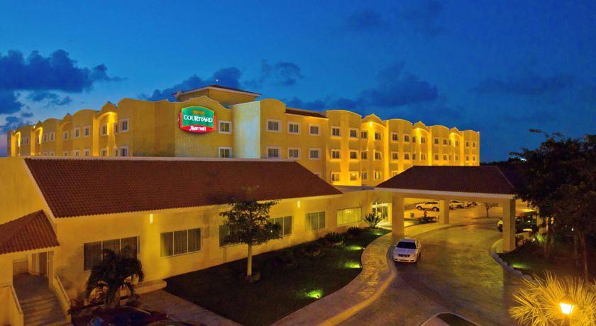 Courtyard by Marriott Cancun 3* Мексика, Канкун