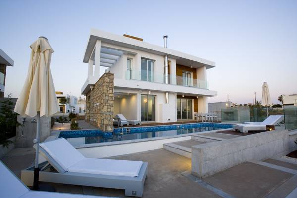 Paradise Cove Luxury Beach Villas 4* Кипр, Пафос